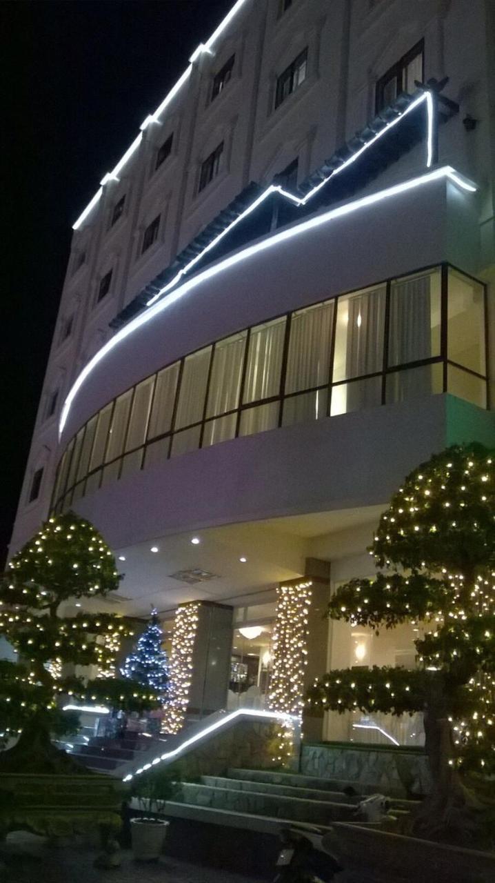 Chau Pho Hotel Чау-Док Экстерьер фото