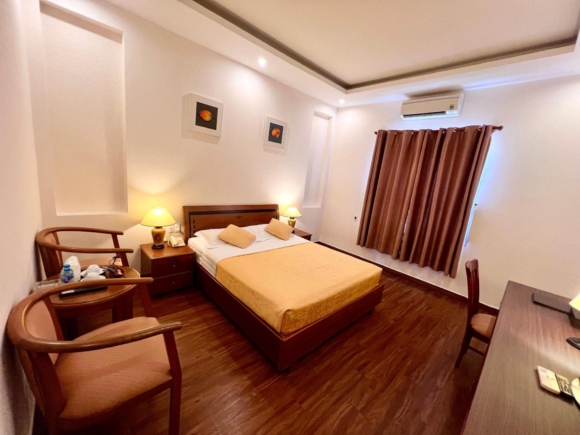 Chau Pho Hotel Чау-Док Экстерьер фото